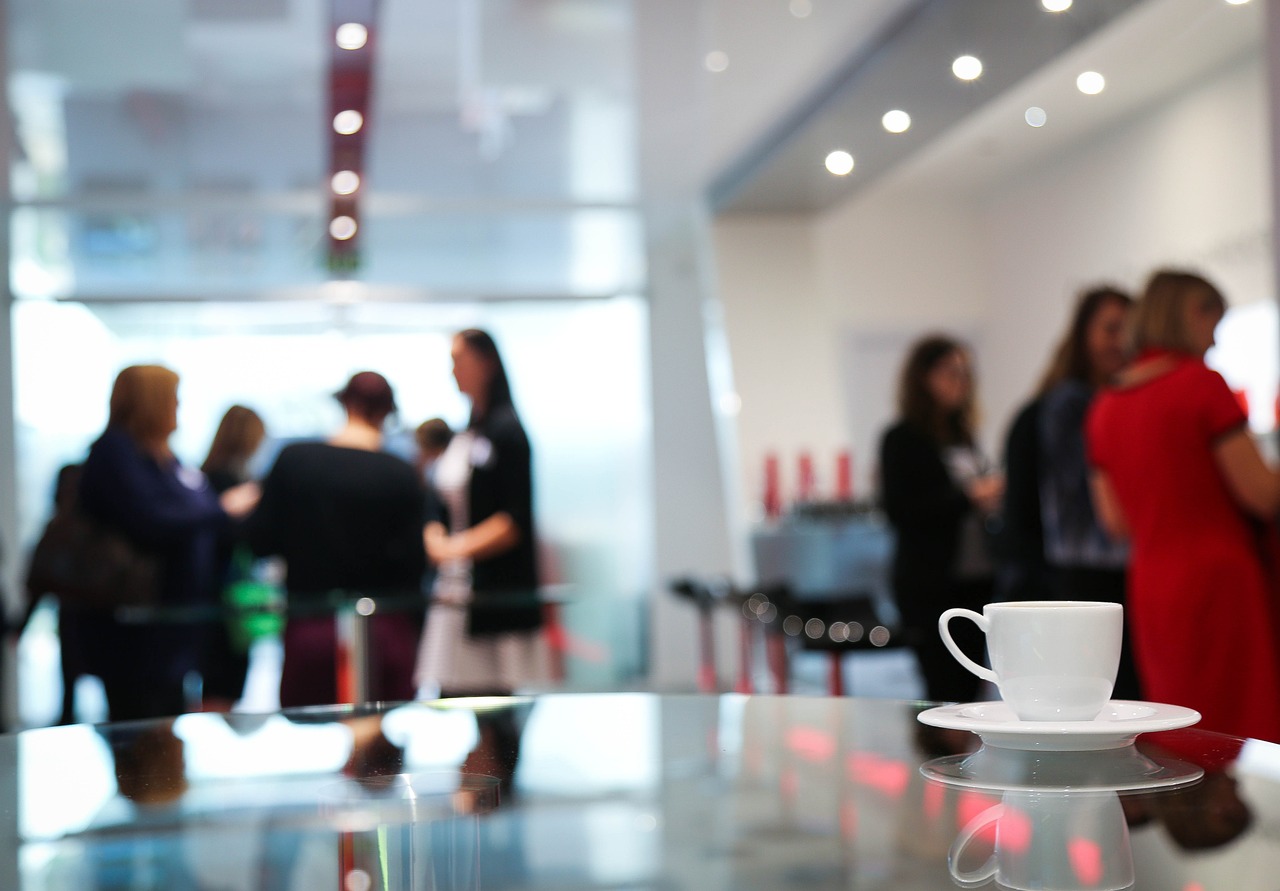 participez à notre conférence incontournable dédiée aux dernières tendances et innovations. rejoignez des experts et passionnés pour des échanges enrichissants et des perspectives fascinantes.